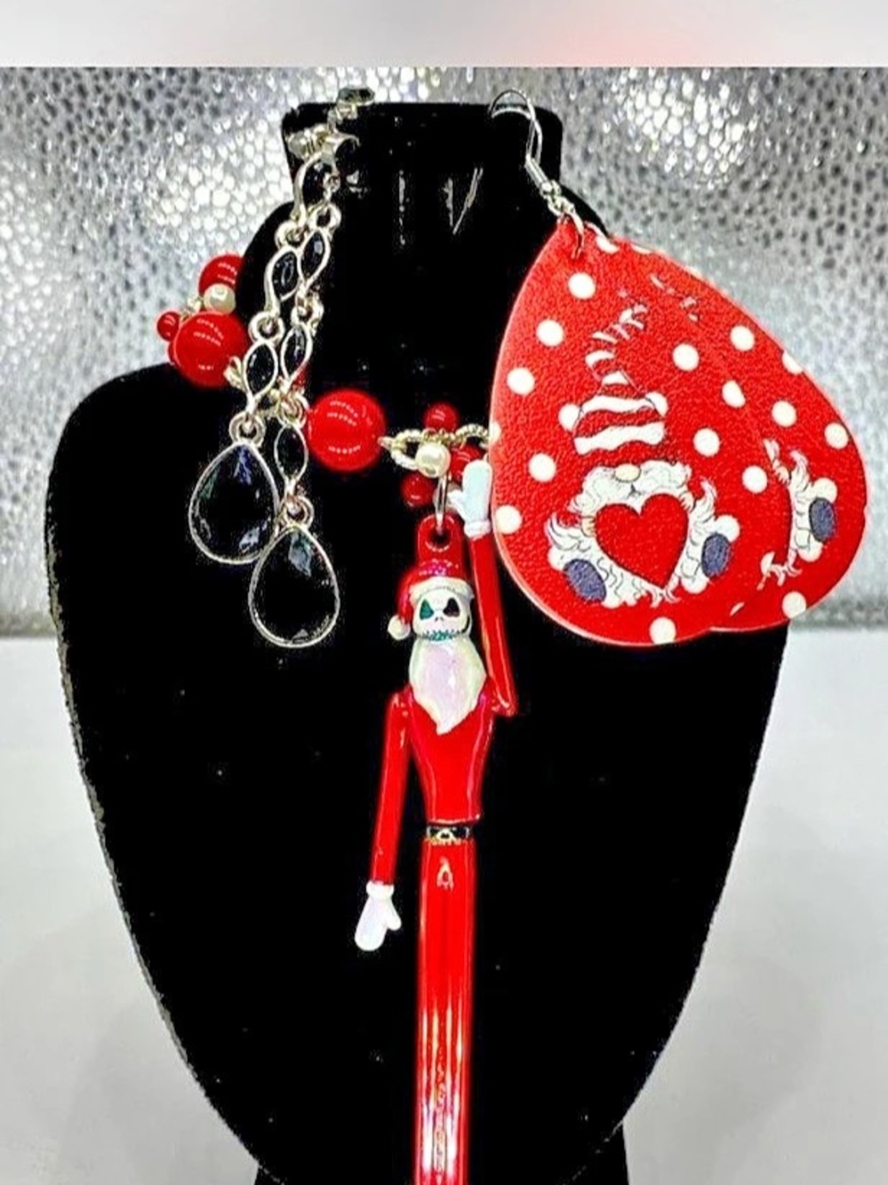 Disney *** A nightmare Before Christmas * Necklace \ 2 x Earrings ^*^ 3d Mobile
